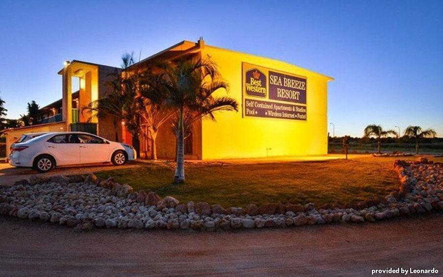 אקסמות' Sea Breeze Resort מראה חיצוני תמונה