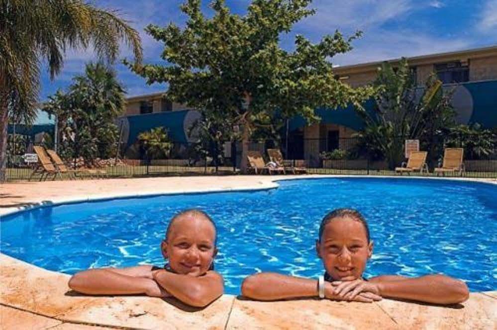 אקסמות' Sea Breeze Resort מראה חיצוני תמונה