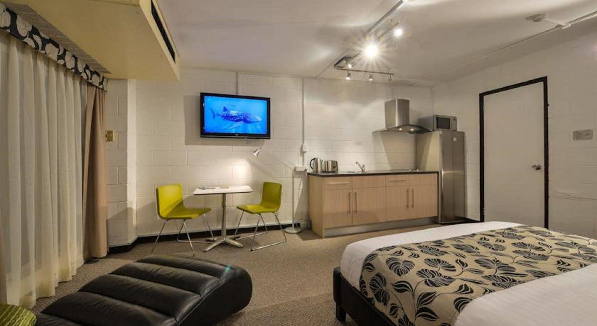 אקסמות' Sea Breeze Resort מראה חיצוני תמונה