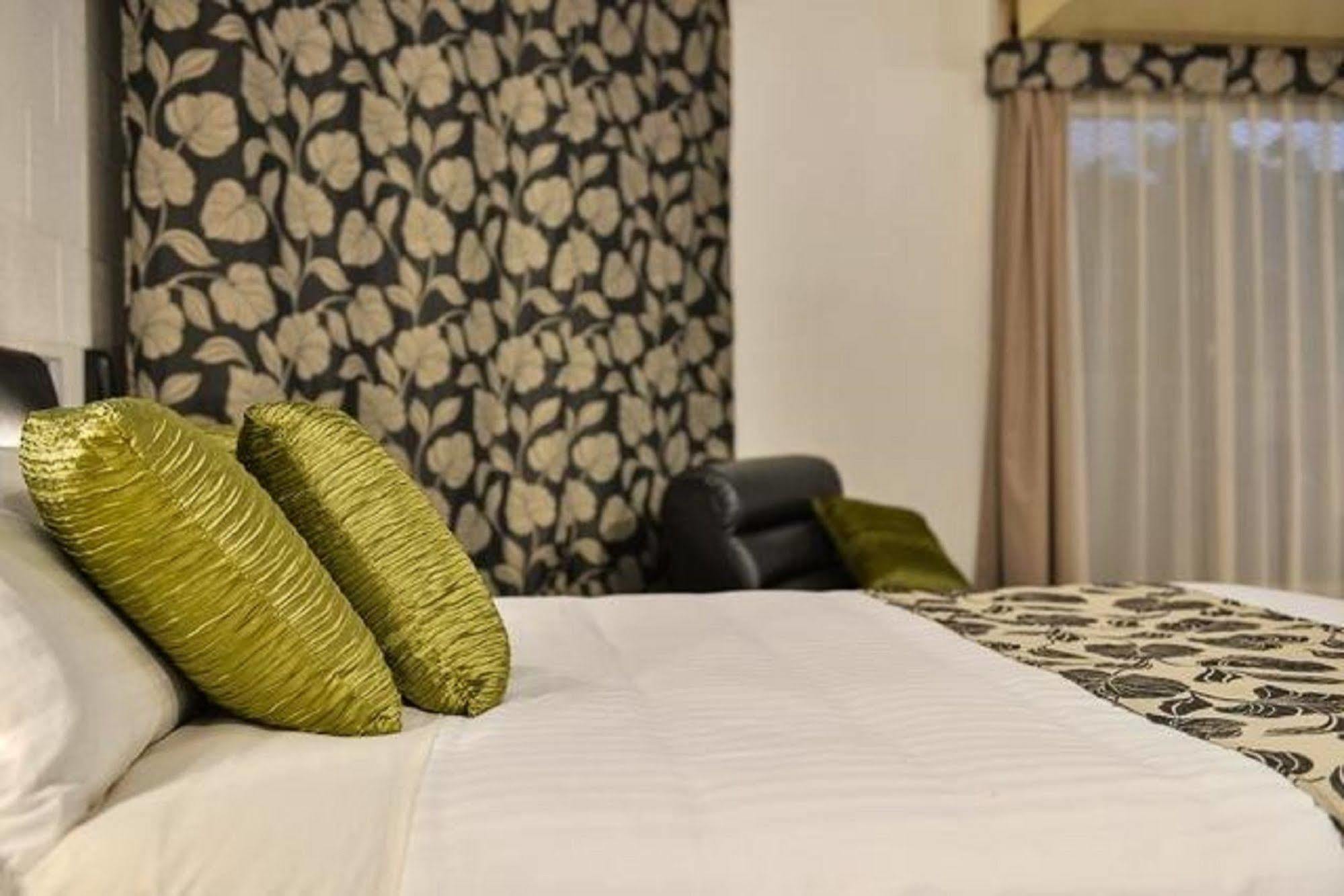 אקסמות' Sea Breeze Resort מראה חיצוני תמונה