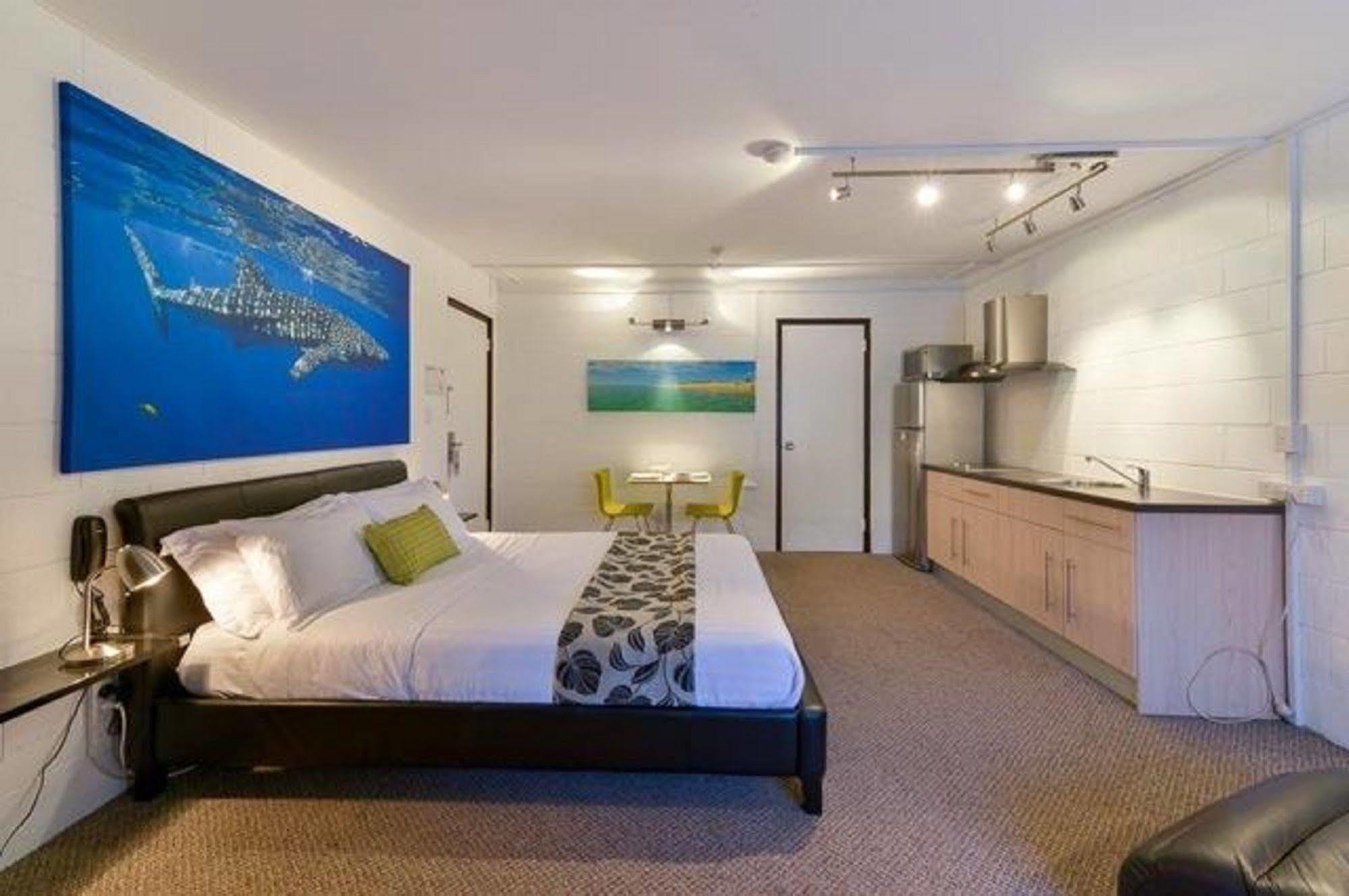 אקסמות' Sea Breeze Resort מראה חיצוני תמונה