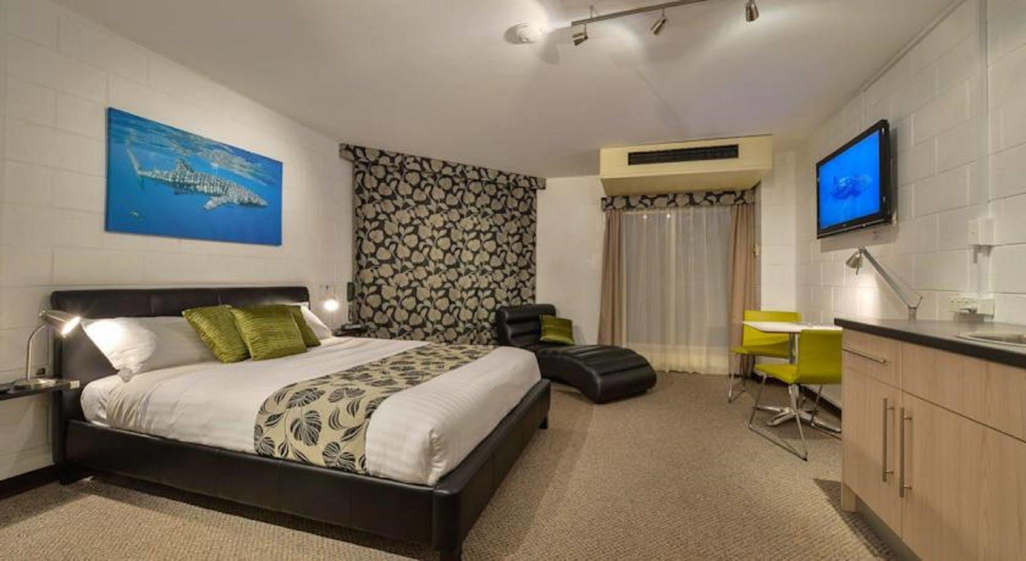 אקסמות' Sea Breeze Resort חדר תמונה